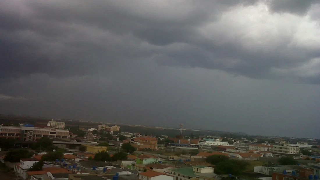 Lluvias moderadas en varias regiones de Venezuela por paso de onda tropical número 26 prevé el INAMEH 